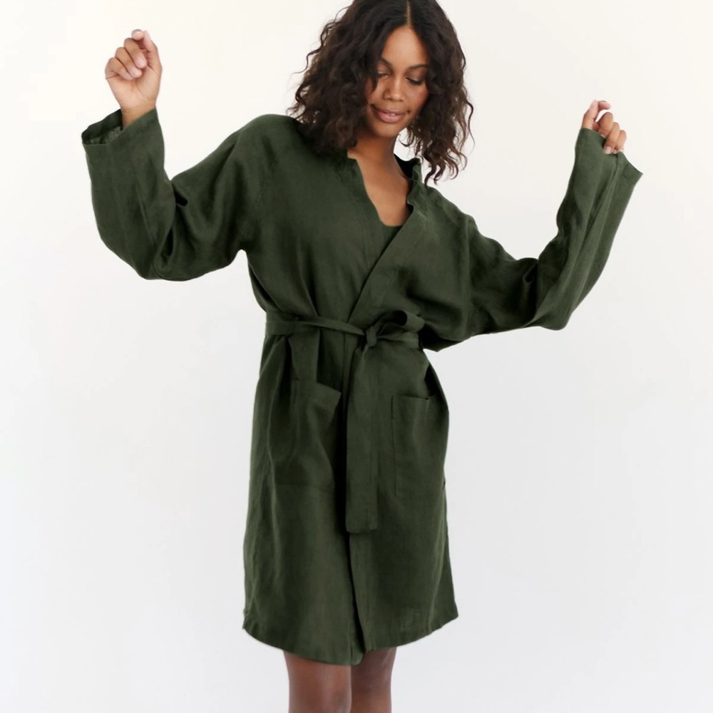 Linen Robe in Olive